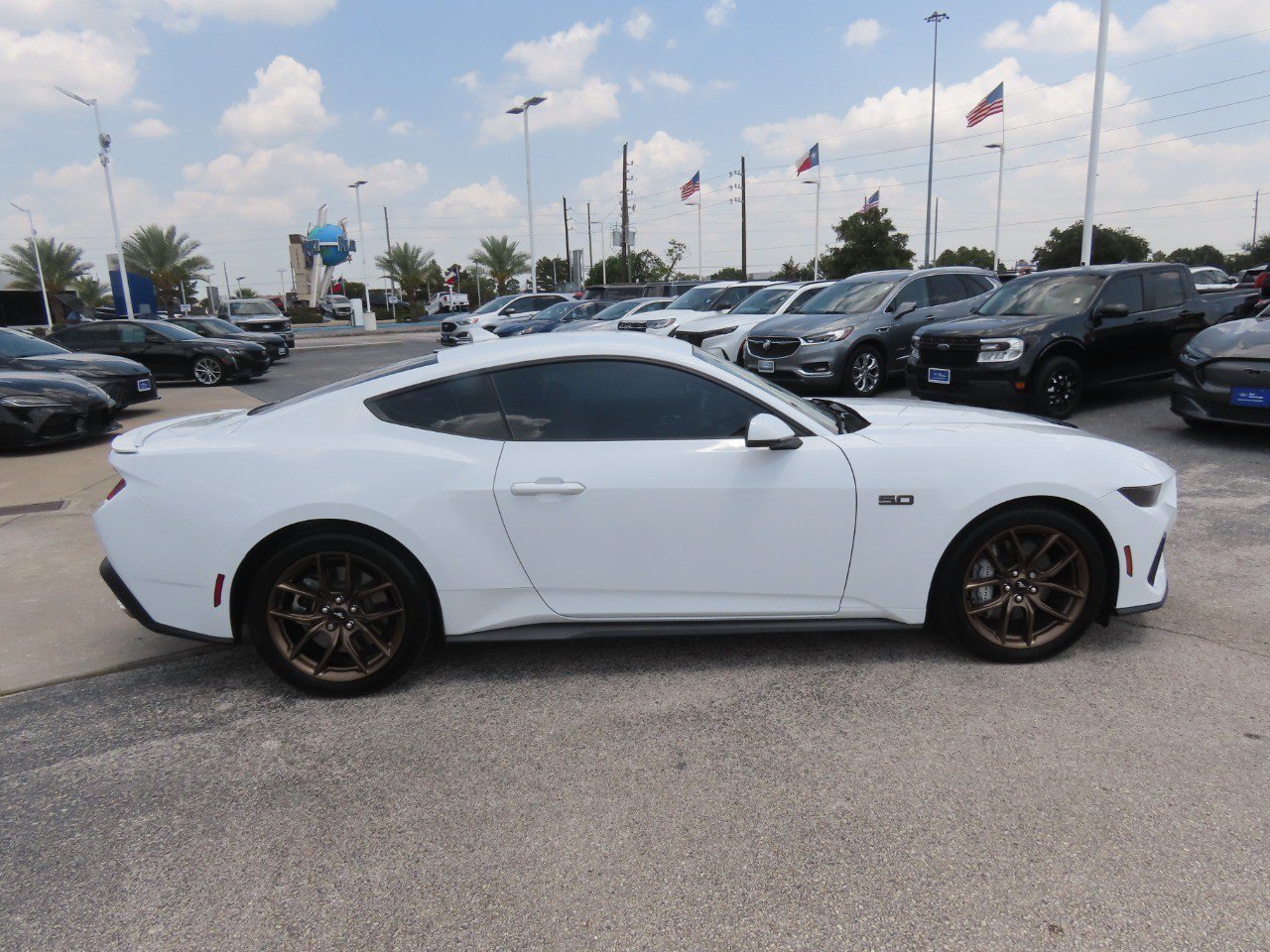 Certified 2025 Ford Mustang GT Premium RWD image 8