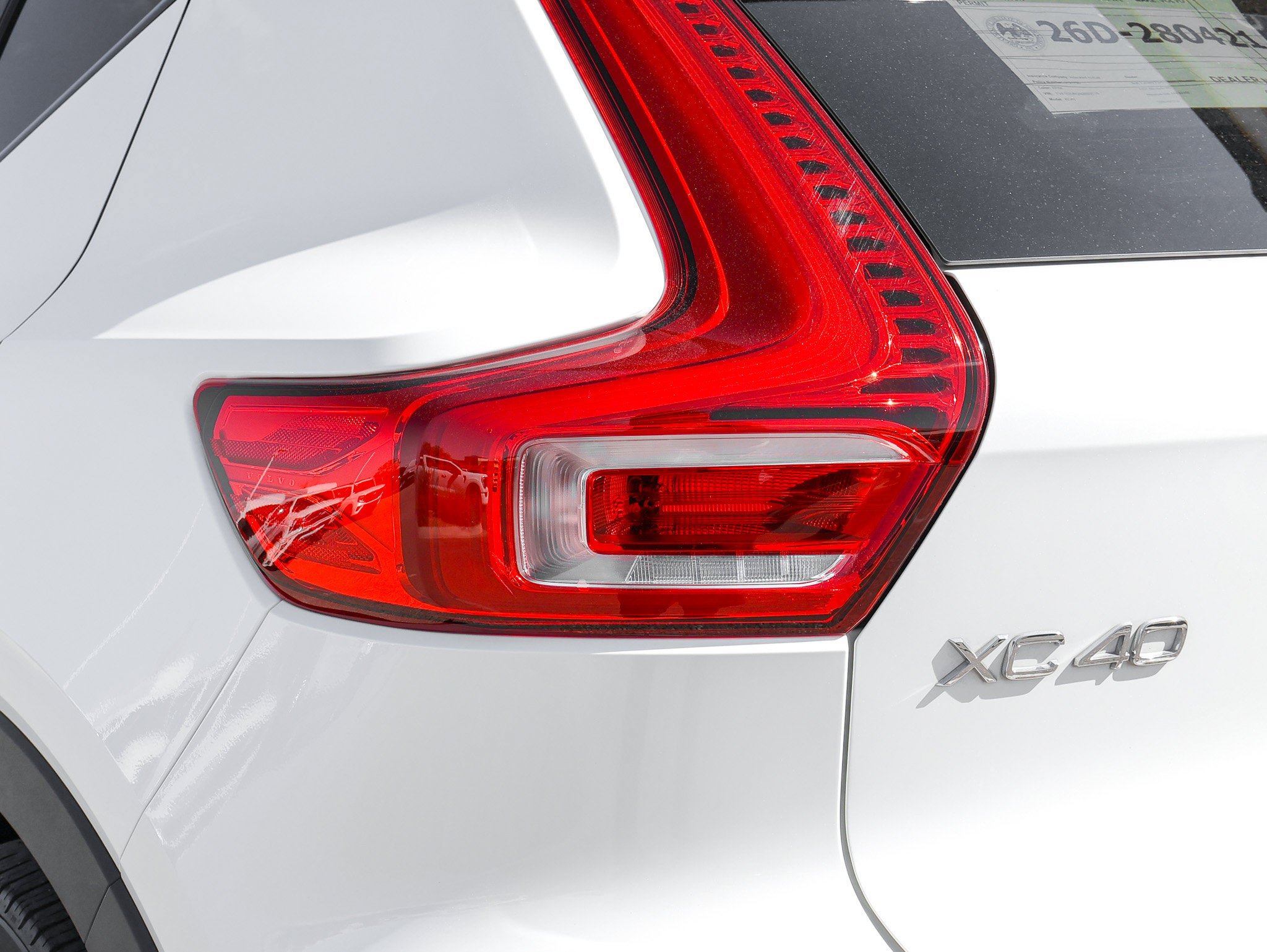 Used 2022 Volvo XC40 T5 R-Design AWD/4WD image 18