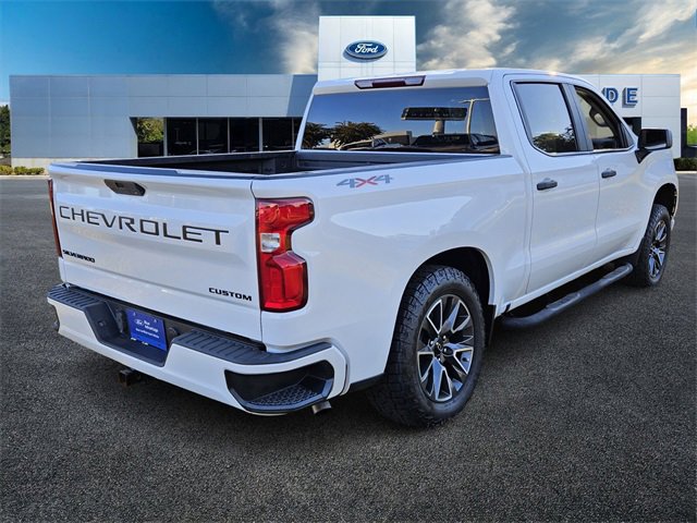 Used 2021 Chevrolet Silverado 1500 Custom w/ LPO, Dark Essentials Package image 7