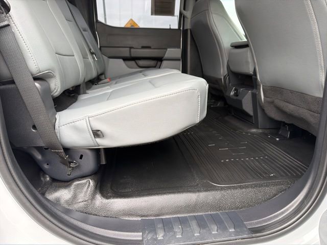 Certified 2024 Ford F250 XL w/ Snow Plow/Camper Package AWD/4WD image 37