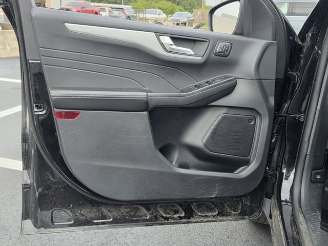Certified 2025 Ford Escape Platinum AWD/4WD image 15