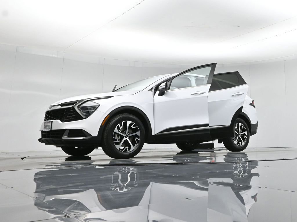 Used 2024 Kia Sportage EX image 49