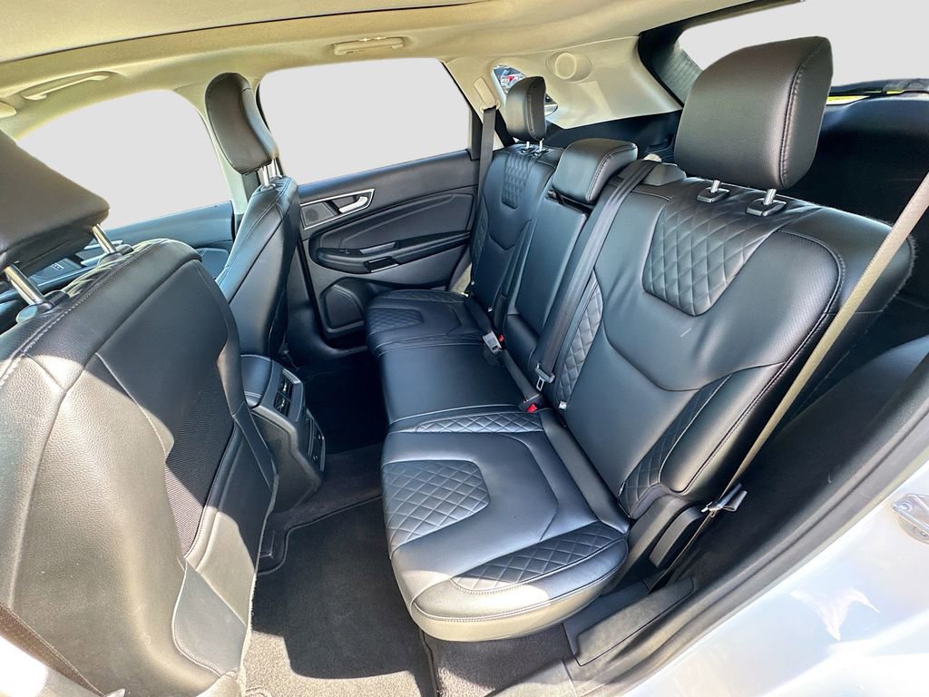 Certified 2023 Ford Edge Titanium w/ Equipment Group 301A AWD/4WD image 19