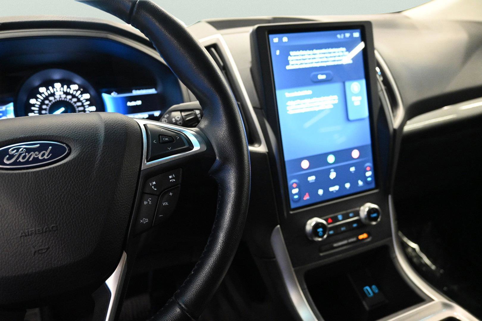 Certified 2023 Ford Edge SEL image 25