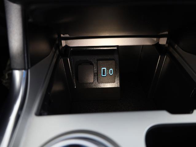 Certified 2023 Ford Explorer XLT w/ Equipment Group 202A image 28