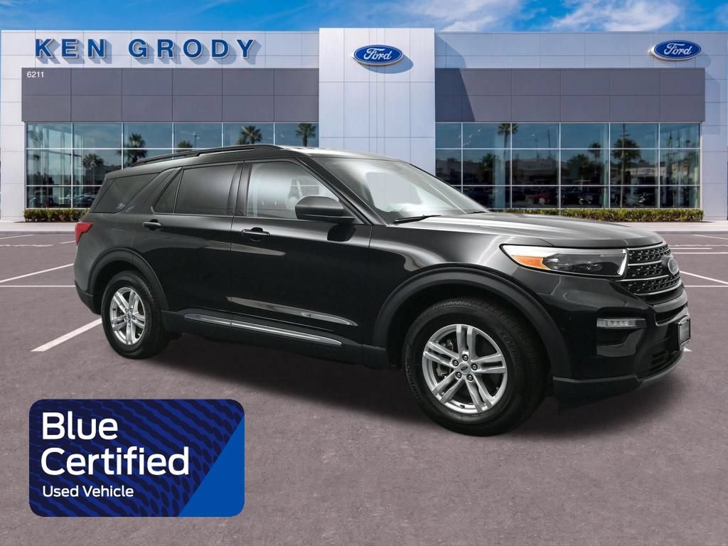Certified 2023 Ford Explorer XLT w/ Equipment Group 202A
