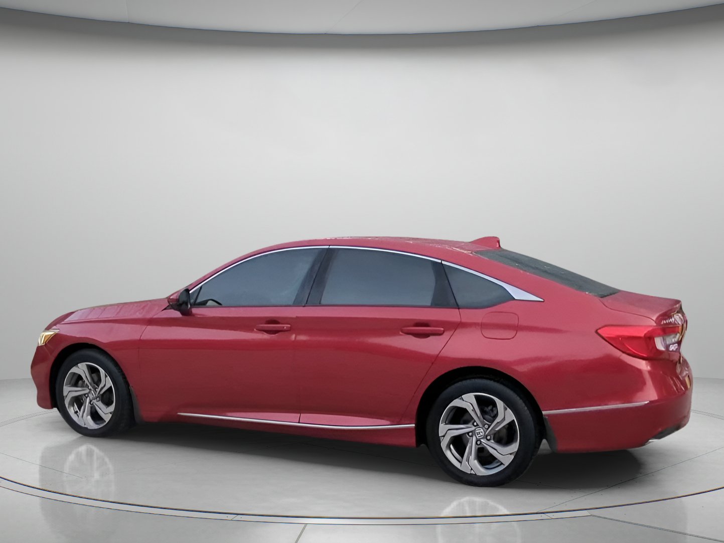 Used 2018 Honda Accord EX-L image 18