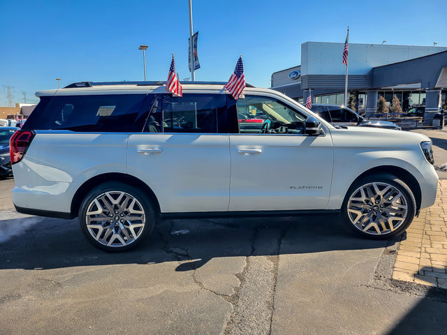 Certified 2025 Ford Expedition Platinum w/ Platinum Ultimate Package image 6