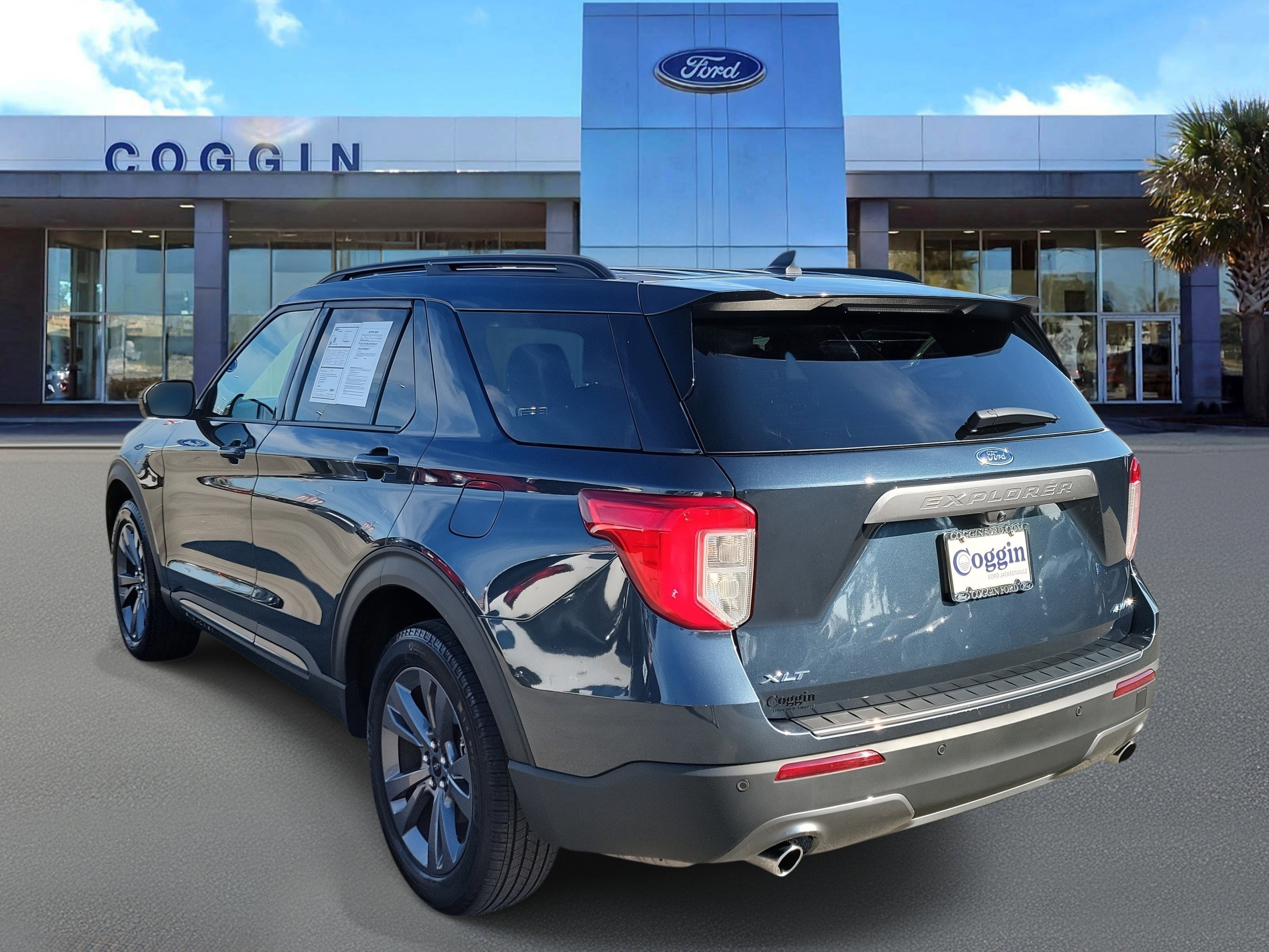 Certified 2023 Ford Explorer XLT w/ Equipment Group 202A video 2