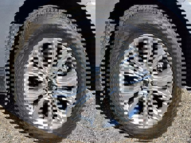 Certified 2024 Ford Edge Titanium image 32