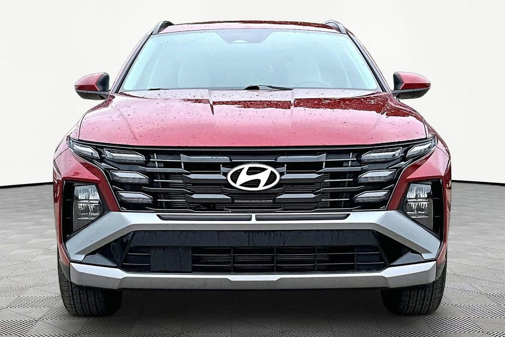 Used 2025 Hyundai Tucson SEL FWD image 3