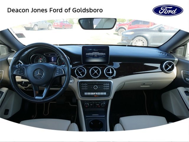 Used 2019 Mercedes-Benz CLA 250 4MATIC image 18