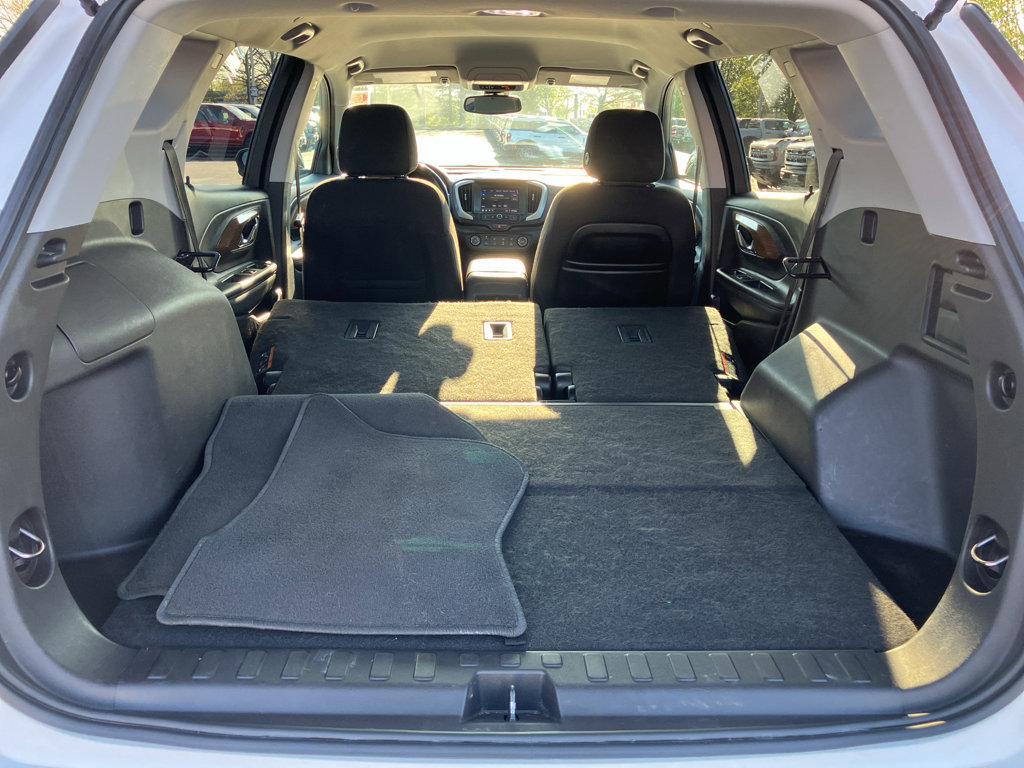 Used 2021 GMC Terrain SLE w/ Elevation Edition image 31