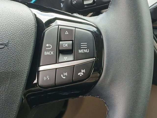 Certified 2022 Ford Escape SEL AWD/4WD image 10