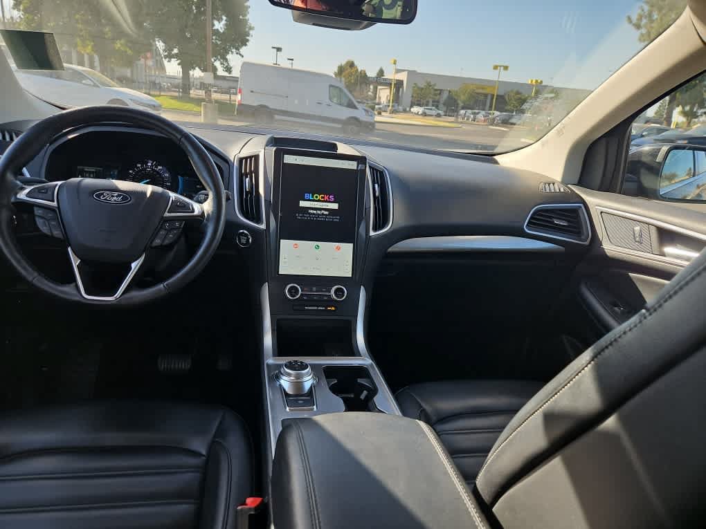 Certified 2024 Ford Edge SEL w/ Convenience Package AWD/4WD image 10