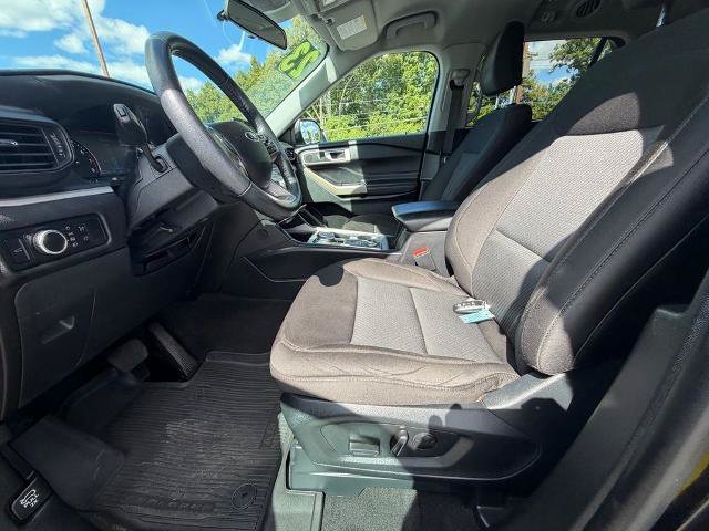 Certified 2023 Ford Explorer XLT AWD/4WD image 11
