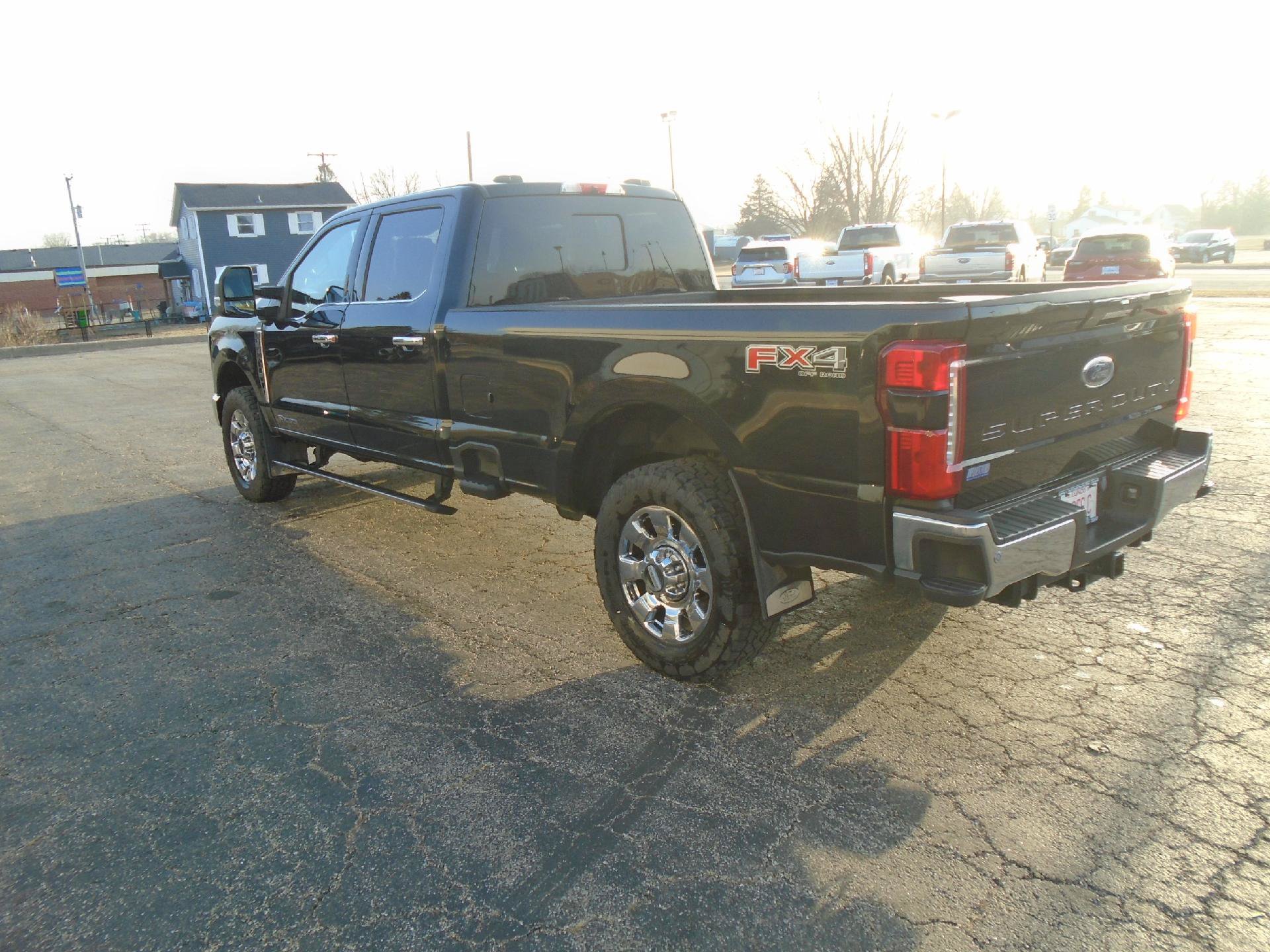 Certified 2023 Ford F350 Lariat w/ Lariat Ultimate Package AWD/4WD image 8