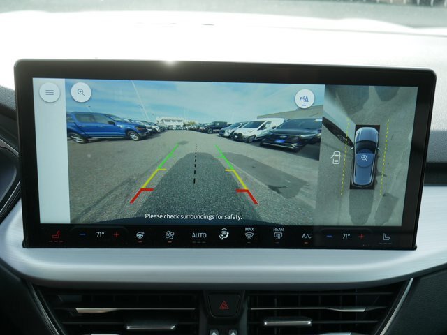 Certified 2023 Ford Escape Platinum AWD/4WD image 28