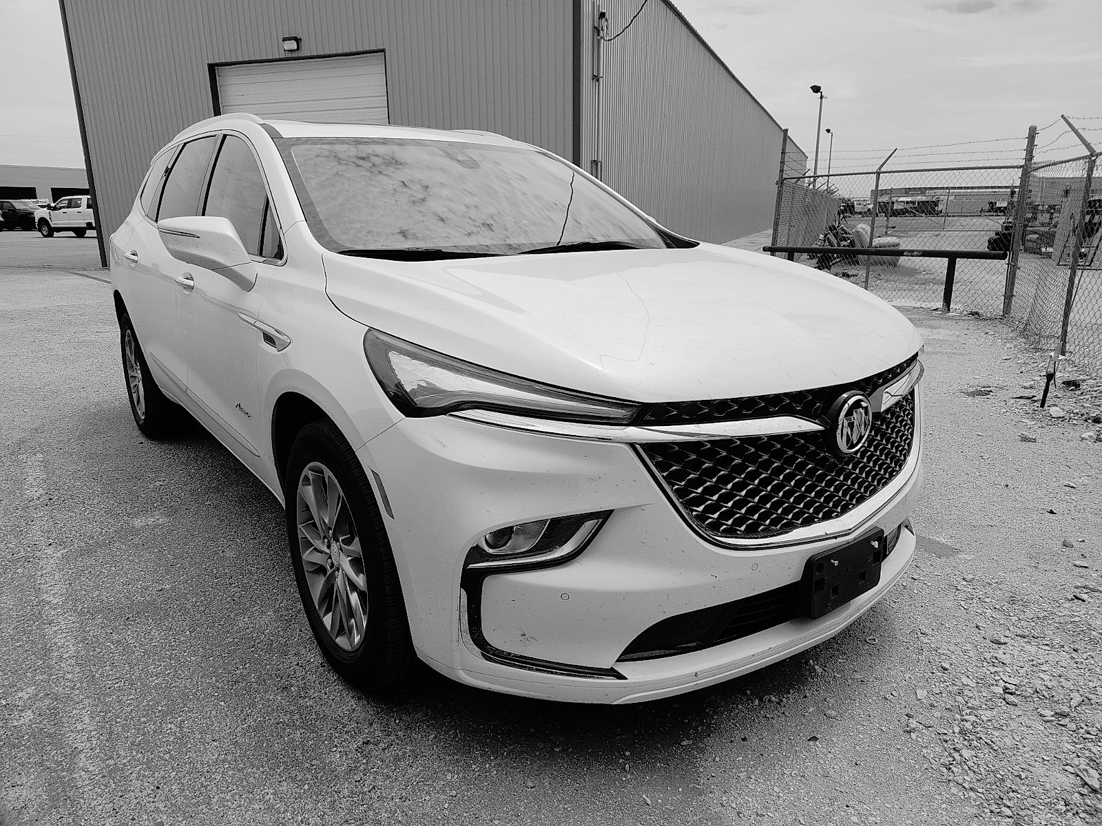 Used 2022 Buick Enclave Avenir FWD image 1