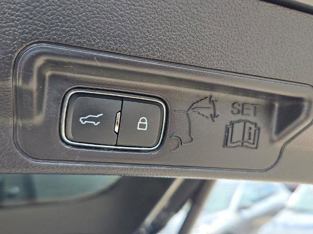 Certified 2022 Ford Explorer XLT image 14