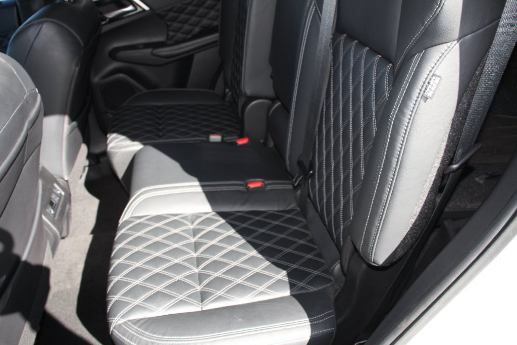 Used 2022 Mitsubishi Outlander SEL AWD/4WD image 20