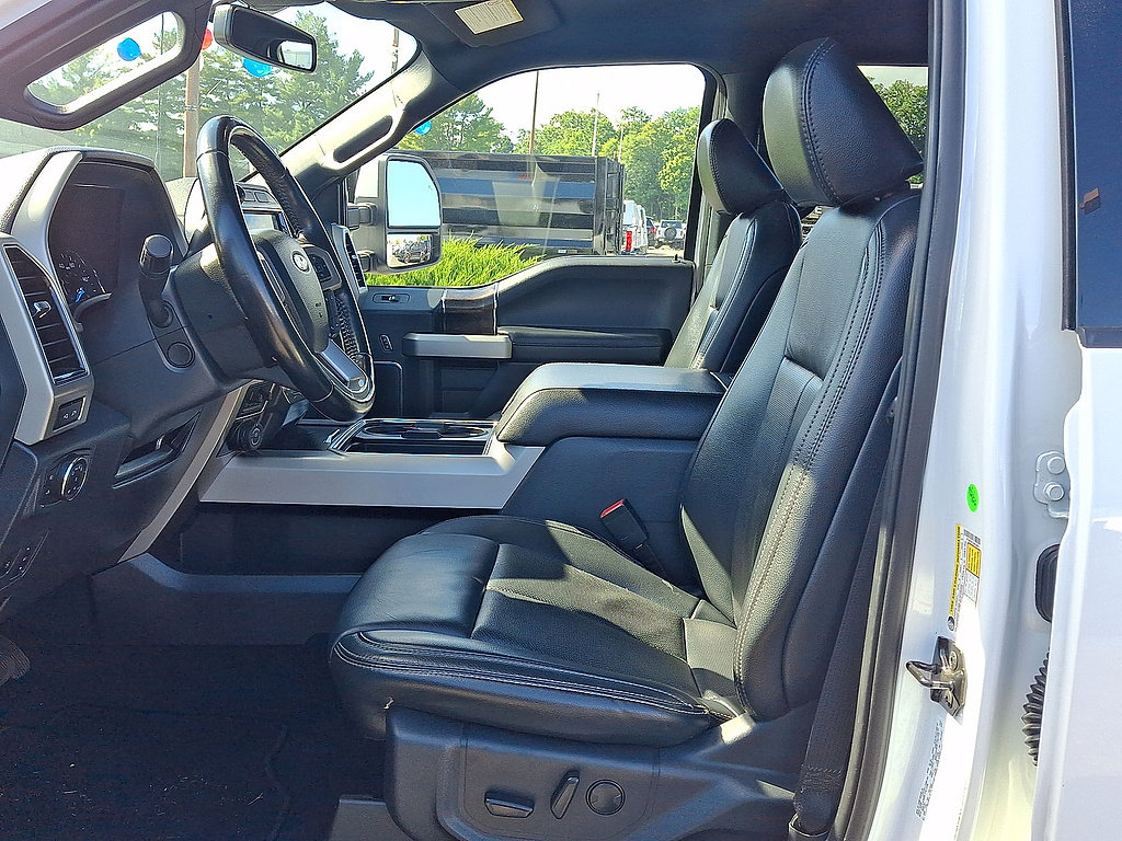 Certified 2022 Ford F350 Lariat w/ Lariat Ultimate Package AWD/4WD image 17