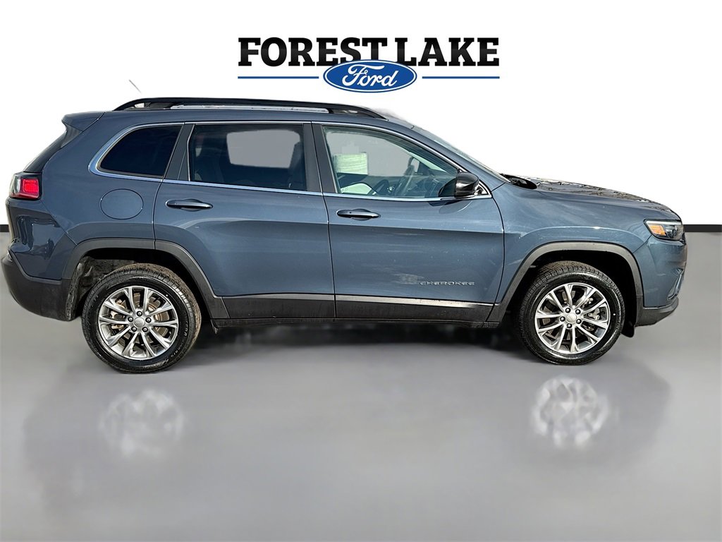 Used 2022 Jeep Cherokee Latitude Lux w/ Sun & Sound Group image 8