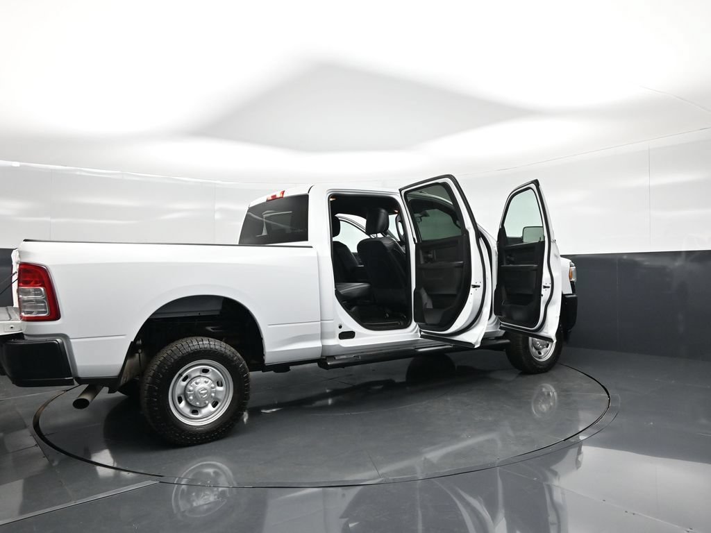 Used 2022 RAM 2500 Tradesman AWD/4WD image 6