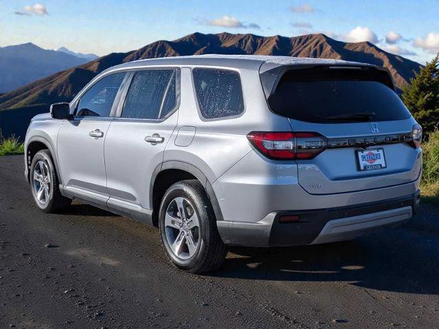 Used 2025 Honda Pilot EX-L image 5