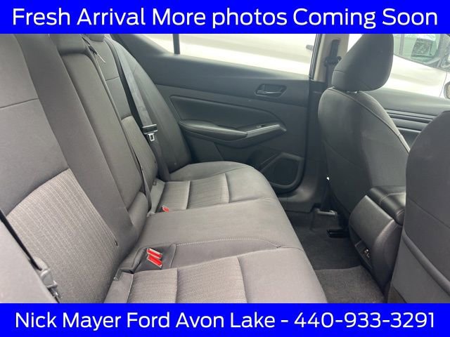 Used 2025 Nissan Altima 2.5 SV FWD image 12