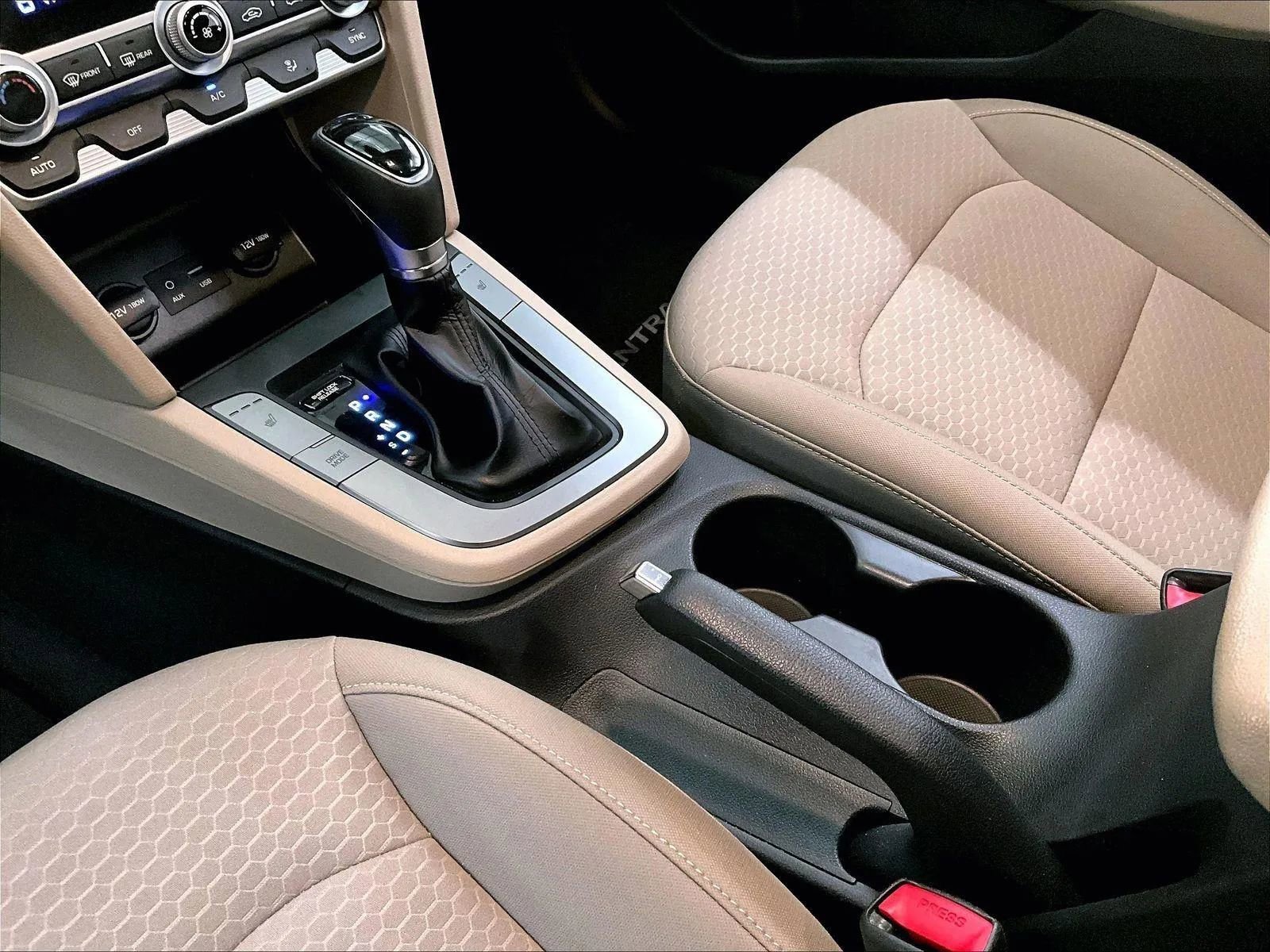 Used 2020 Hyundai Elantra Value Edition image 16