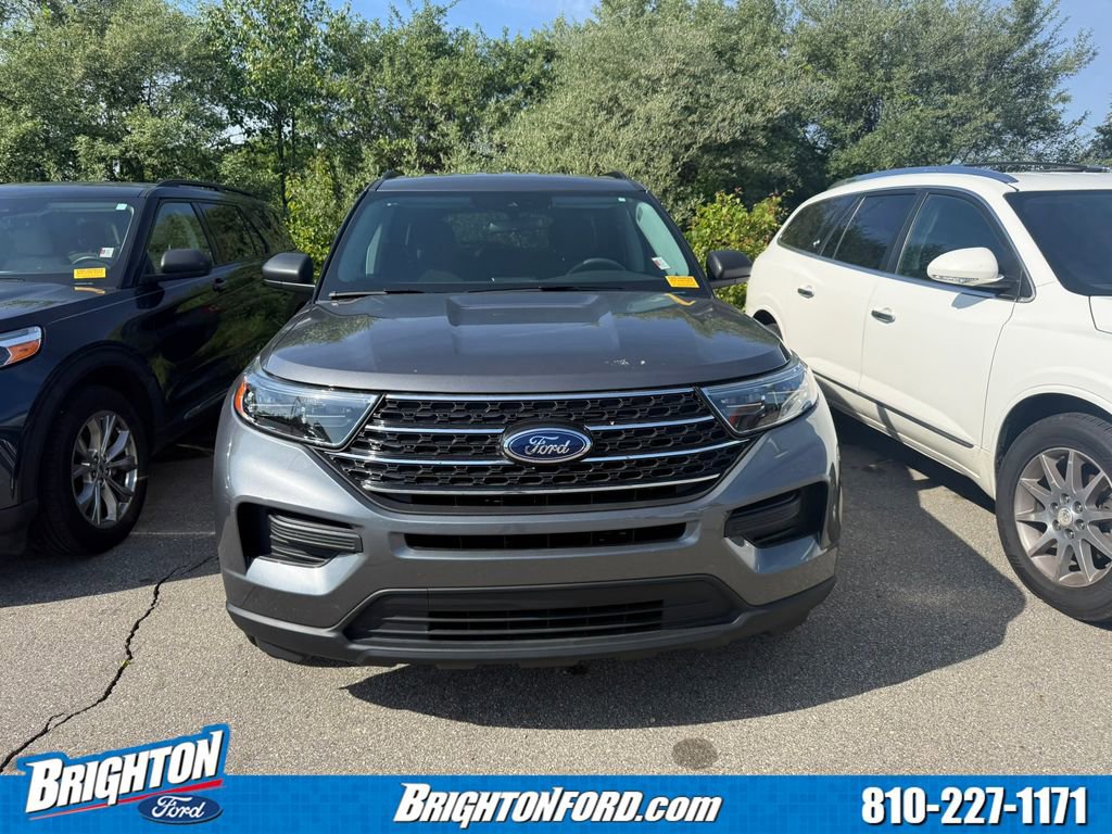 Certified 2024 Ford Explorer XLT AWD/4WD image 2