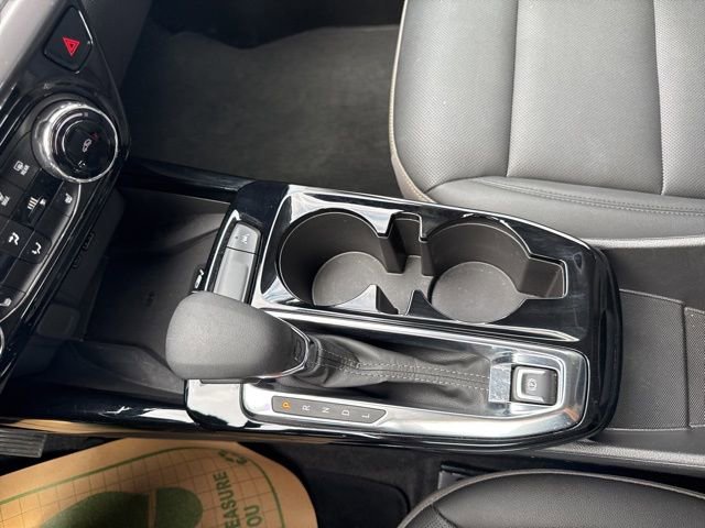 Used 2025 Chevrolet Trax ACTIV w/ Sunroof Package image 25