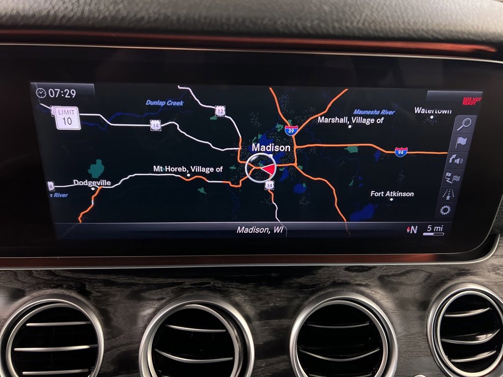 Used 2018 Mercedes-Benz E 300 E 300 image 11