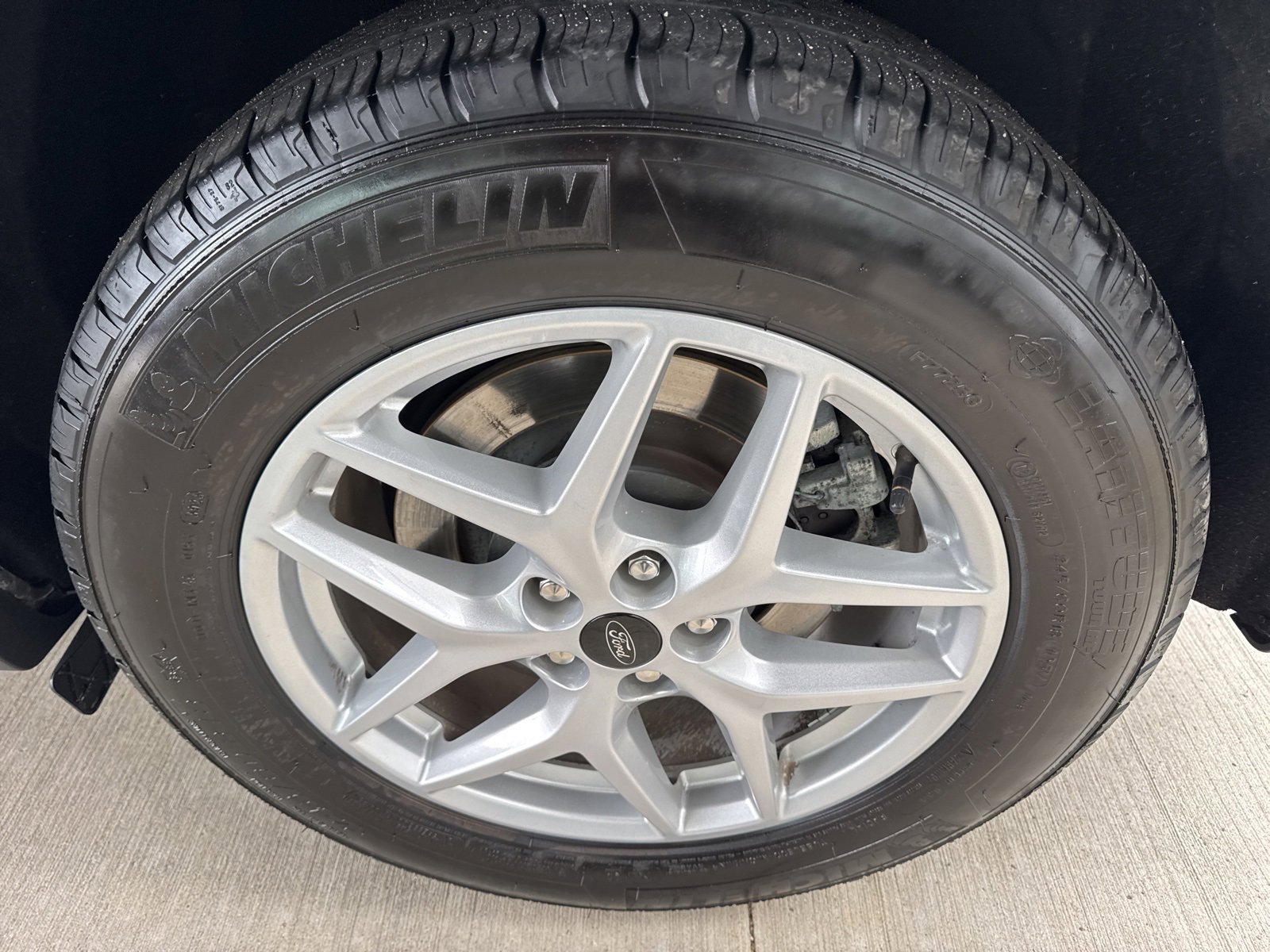 Certified 2024 Ford Edge SEL w/ Convenience Package image 18