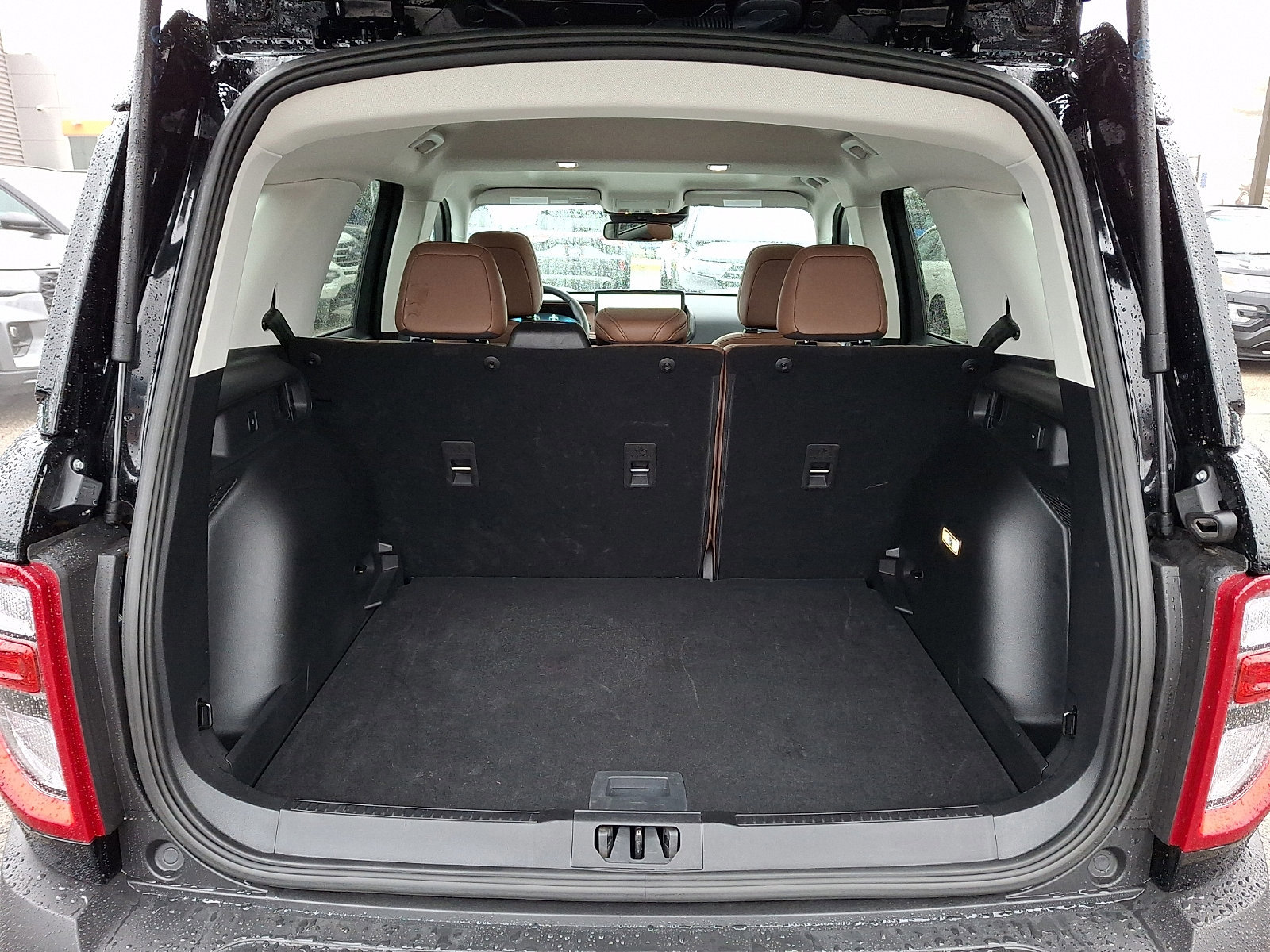 Certified 2025 Ford Bronco Sport Outer Banks w/ Outer Banks Tech Package+ image 33