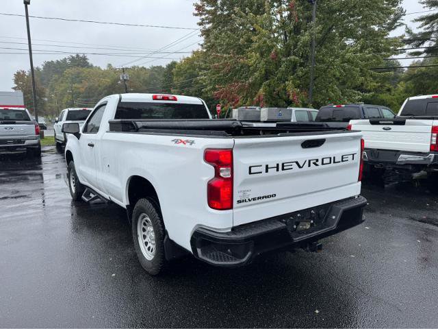 Used 2022 Chevrolet Silverado 1500 W/T w/ WT Value Package AWD/4WD image 3