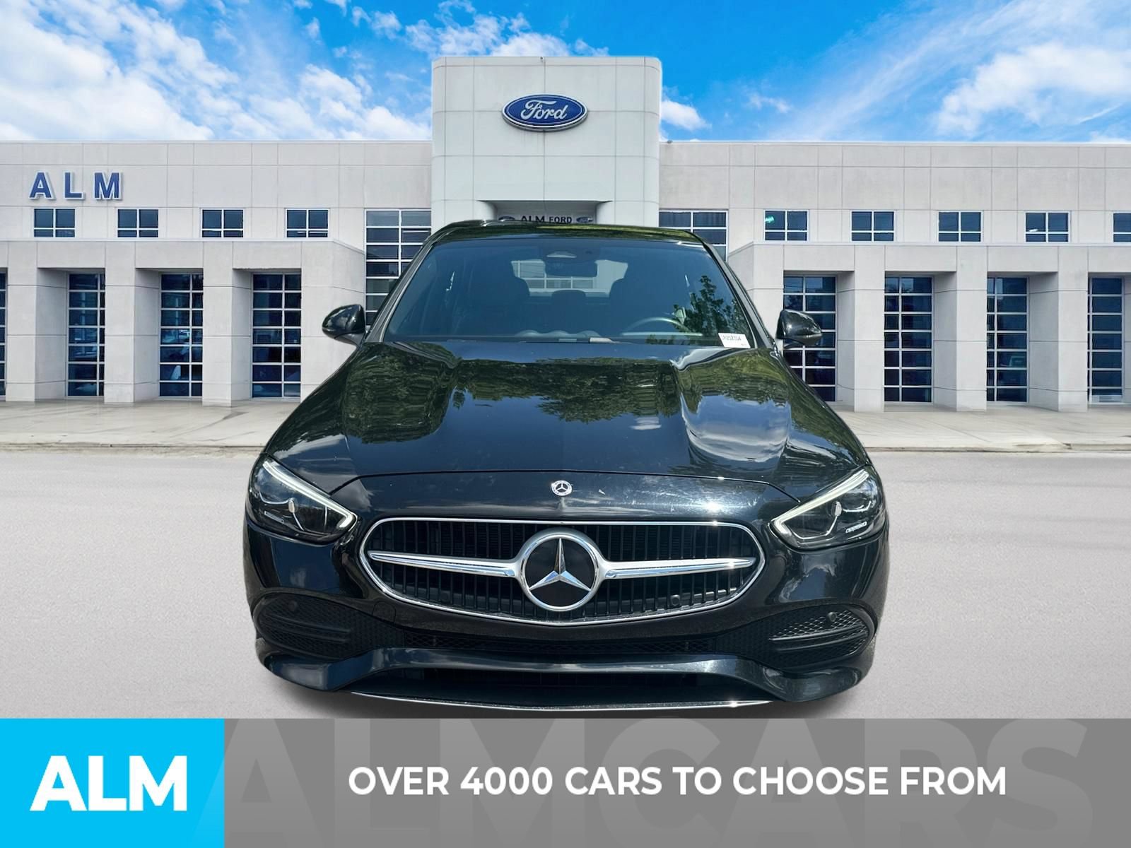 Used 2025 Mercedes-Benz C 300 Sedan image 2