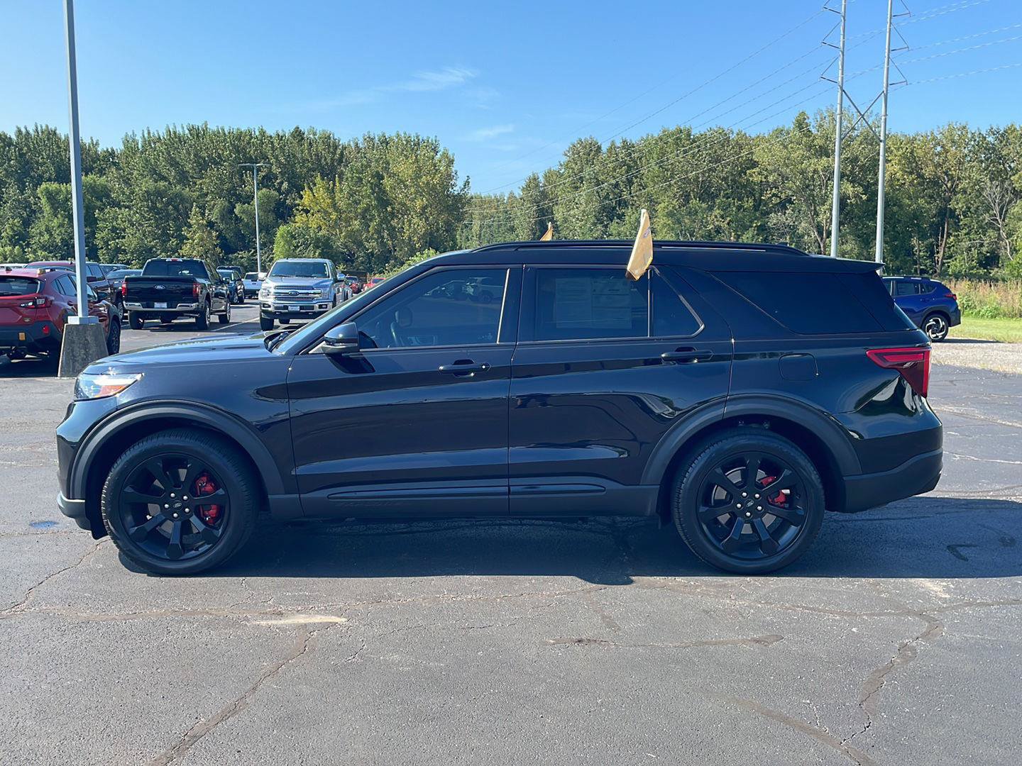 Certified 2023 Ford Explorer ST w/ Equipment Group 401A AWD/4WD image 2
