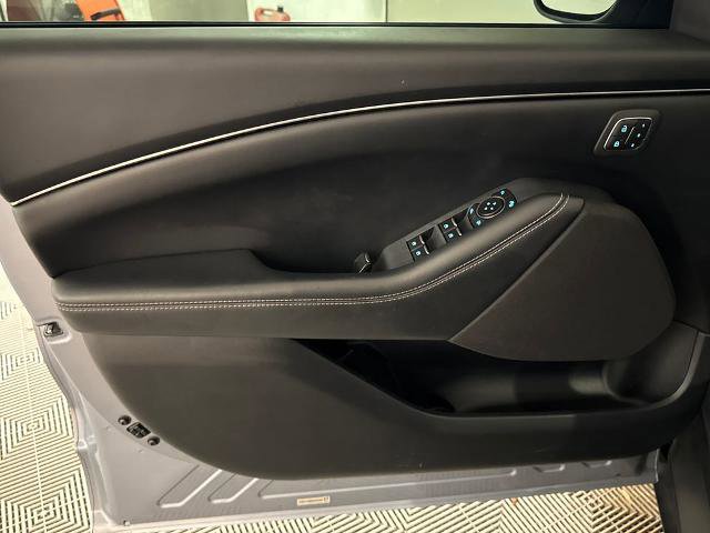 Certified 2022 Ford Mustang Mach-E Select w/ Comfort/Technology Package RWD image 15