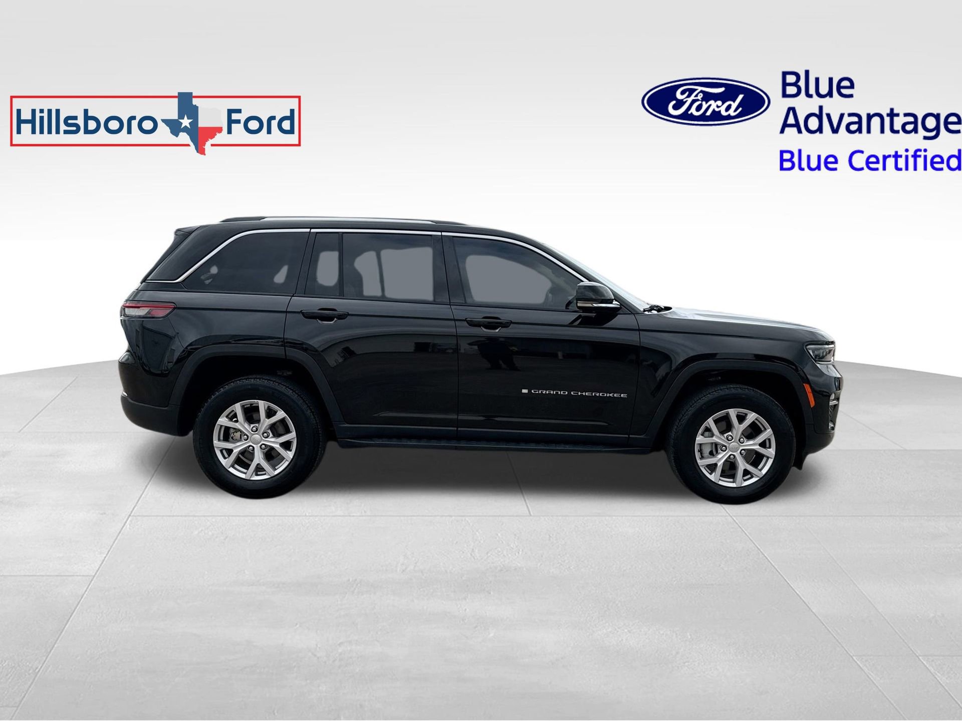 Used 2022 Jeep Grand Cherokee Limited image 2