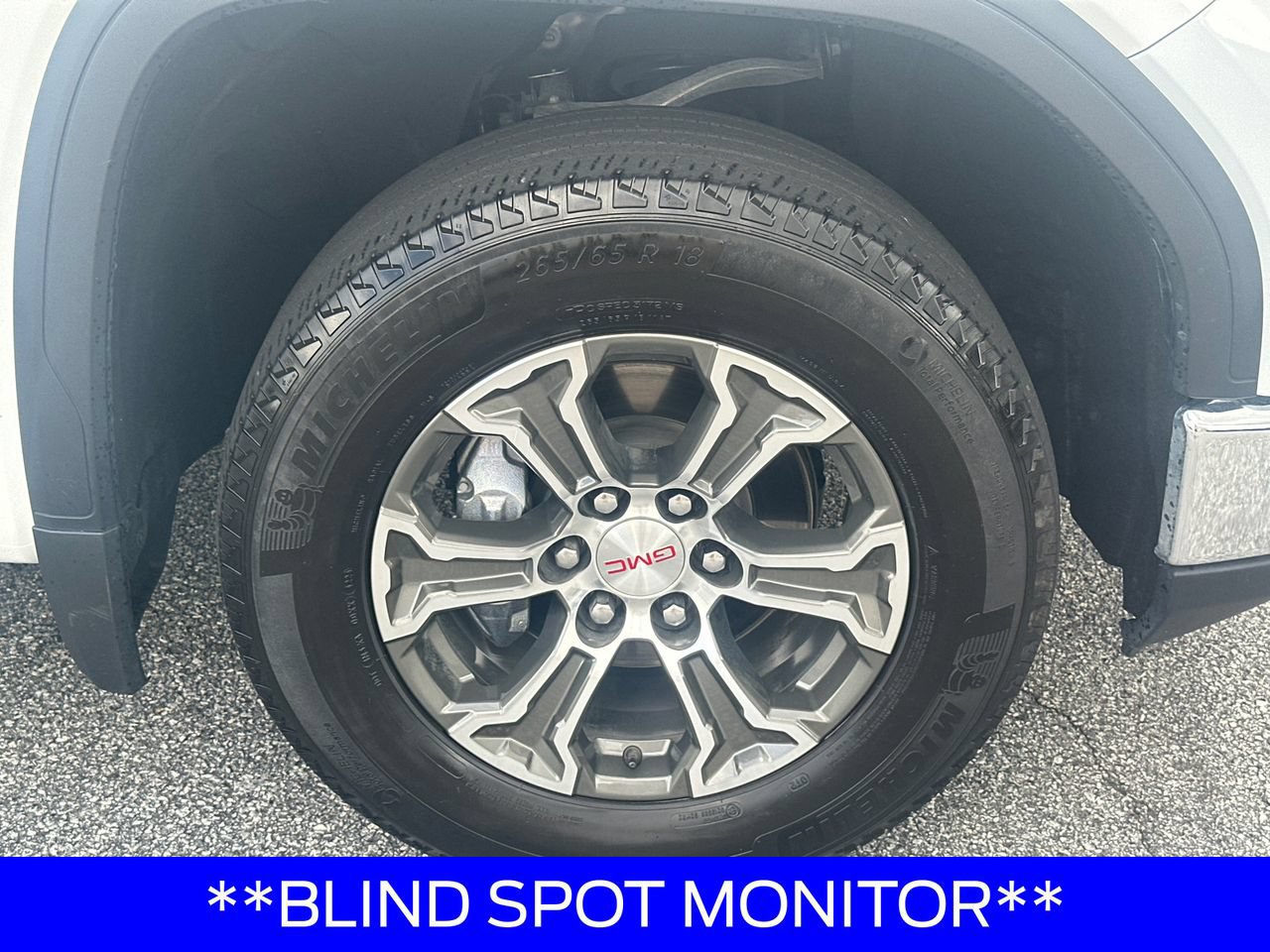 Used 2025 GMC Sierra 1500 SLT RWD image 14