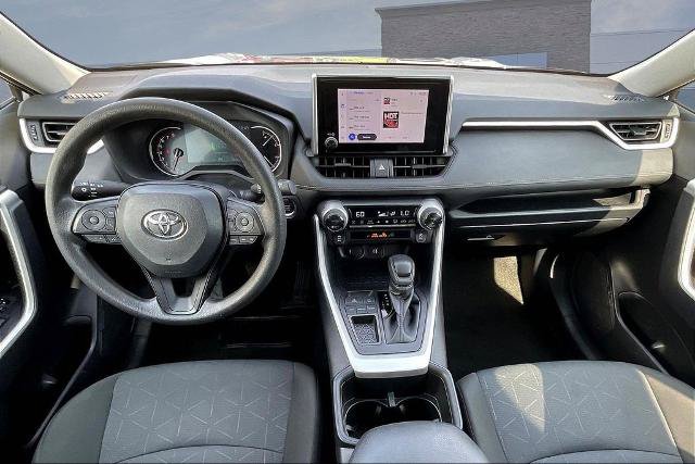 Used 2025 Toyota RAV4 XLE FWD image 7