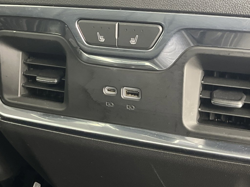 Used 2023 GMC Sierra 1500 SLT image 31