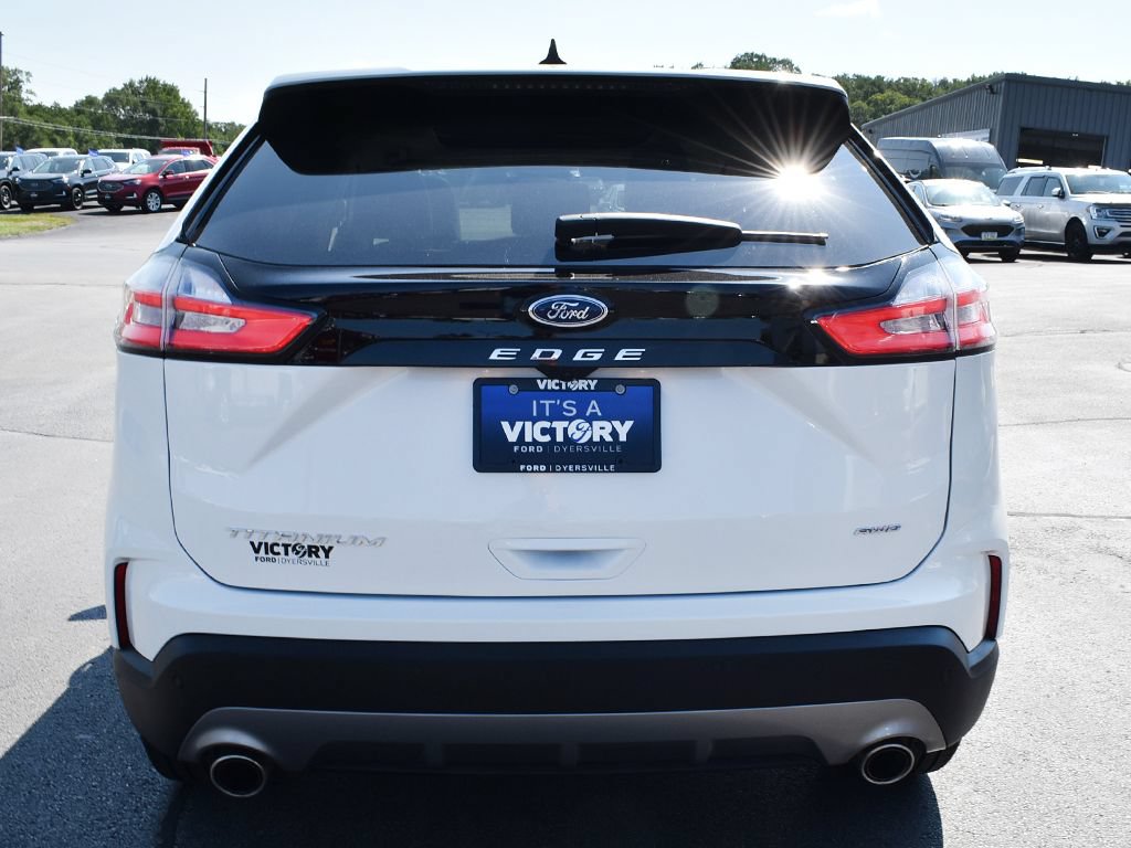 Certified 2024 Ford Edge Titanium AWD/4WD image 26