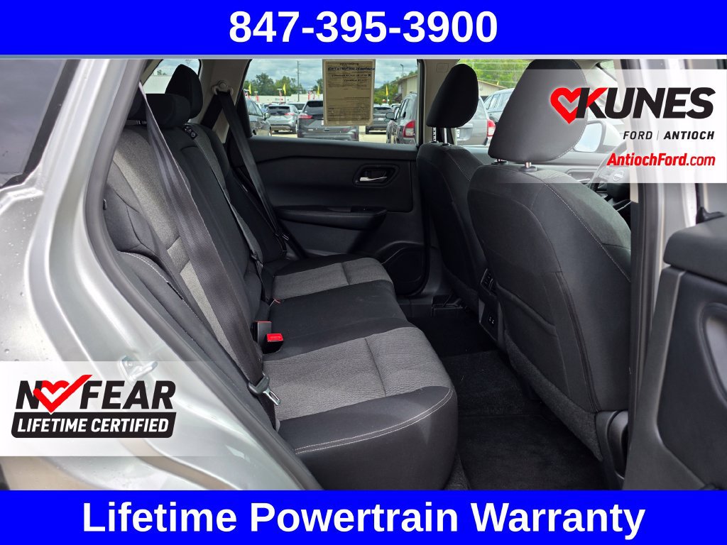 Used 2025 Nissan Rogue SV AWD/4WD image 32