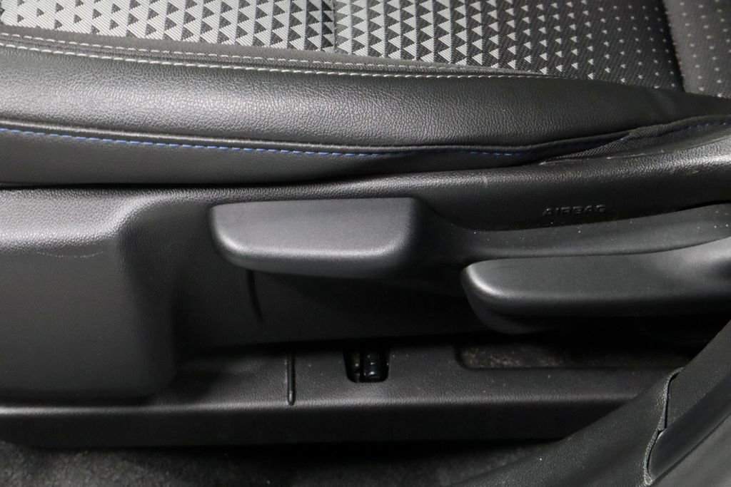 Used 2024 Chevrolet Trax LT image 22