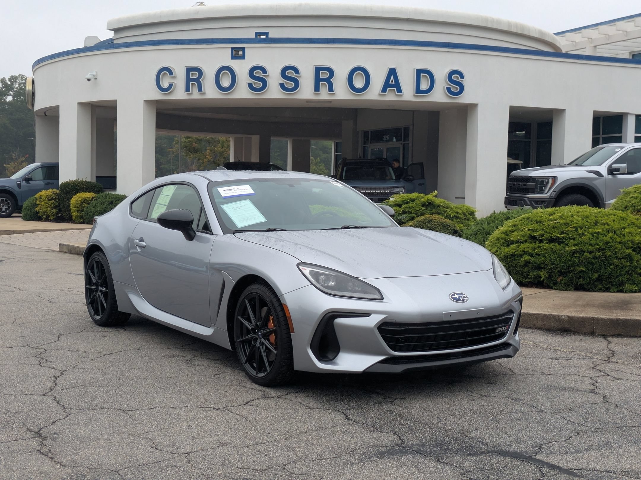 Used 2025 Subaru BRZ tS RWD image 2