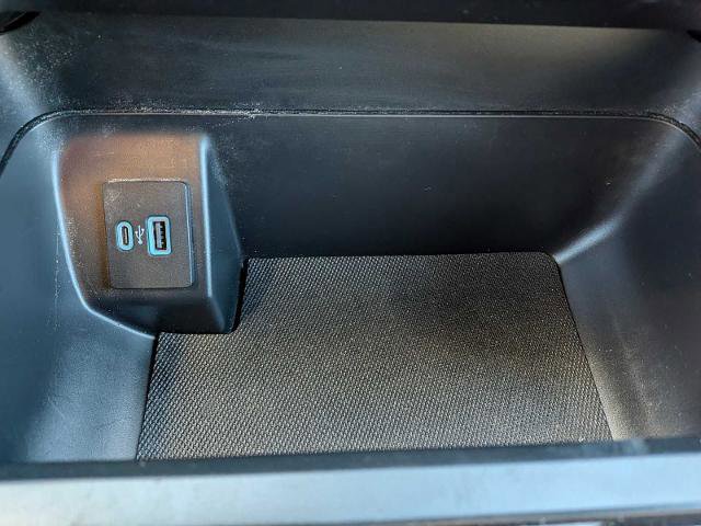 Certified 2022 Ford F150 XLT w/ Equipment Group 302A High image 30