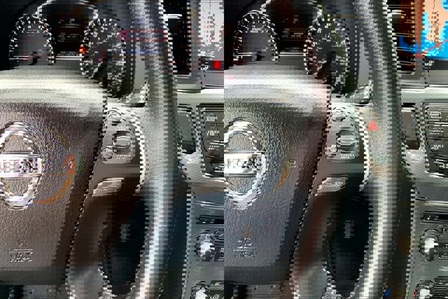 Used 2019 Nissan Pathfinder SL image 21